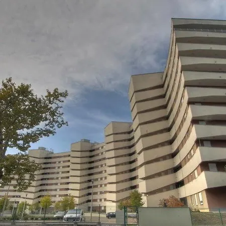 Club218 Lilly Wellness Apartman