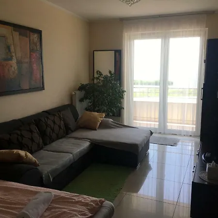 Club218 Lilly Wellness Apartman Apartment *