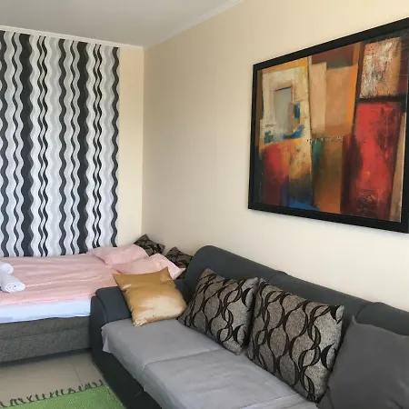 Club218 Lilly Wellness Apartman *