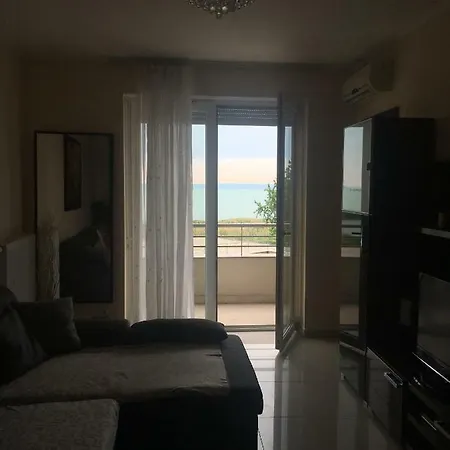 Club218 Lilly Wellness Apartman Apartment *